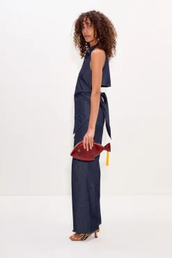Lochloch sleeveless chambray button up